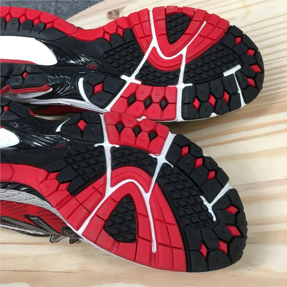 New Balance shoes - Multicolor 12