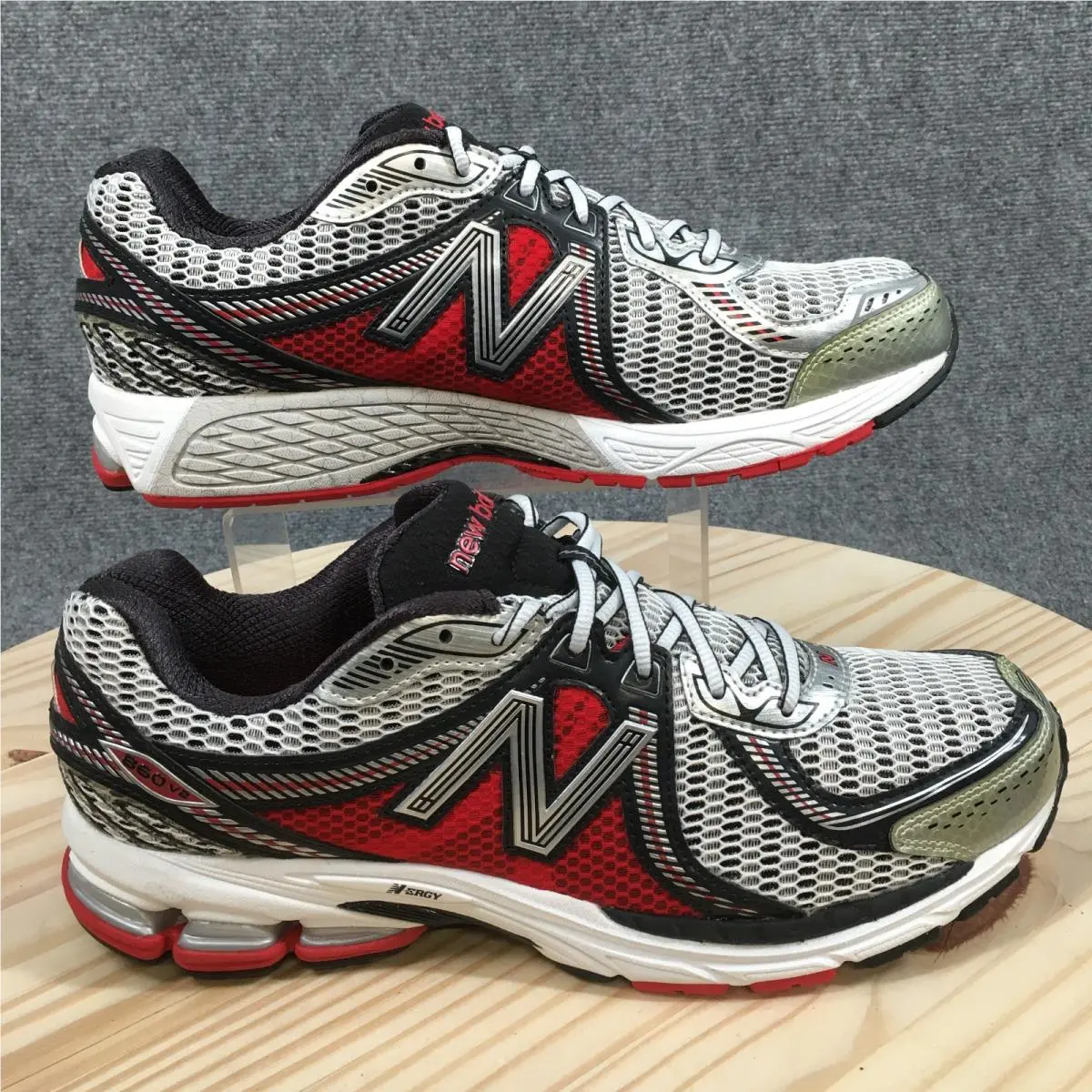New Balance 860v2 Running Shoes Mens 14D Athletic Sneaker Lace Up Multicolor New