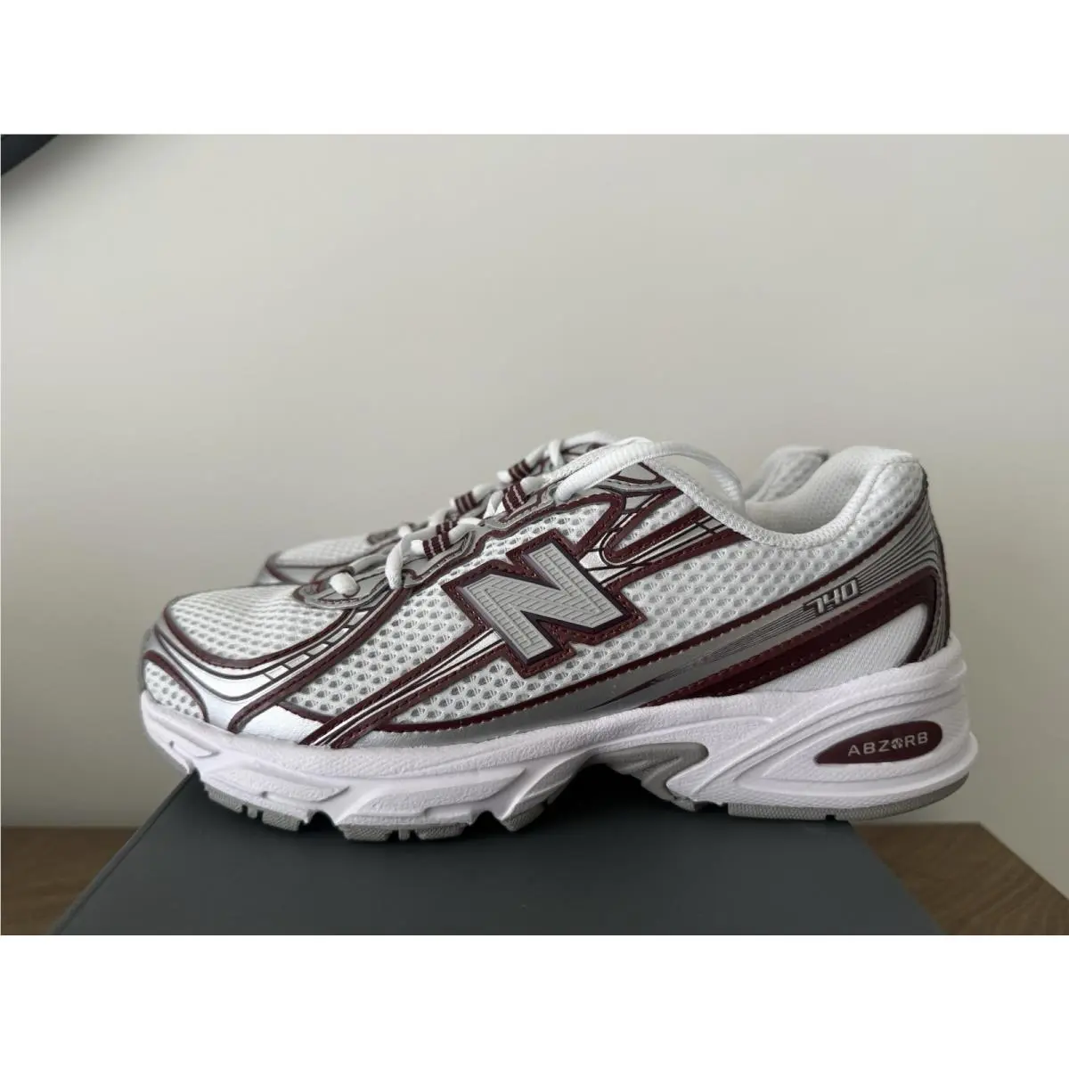 New Balance 740 Shoes U740JW2 Women`s Size 7 White Red