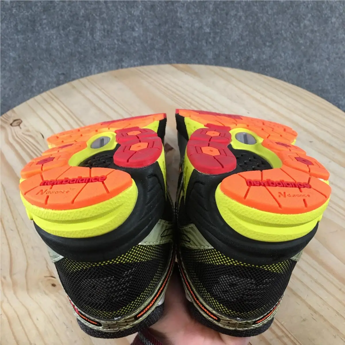 New Balance shoes - New Balance 860 - Multicolor 9