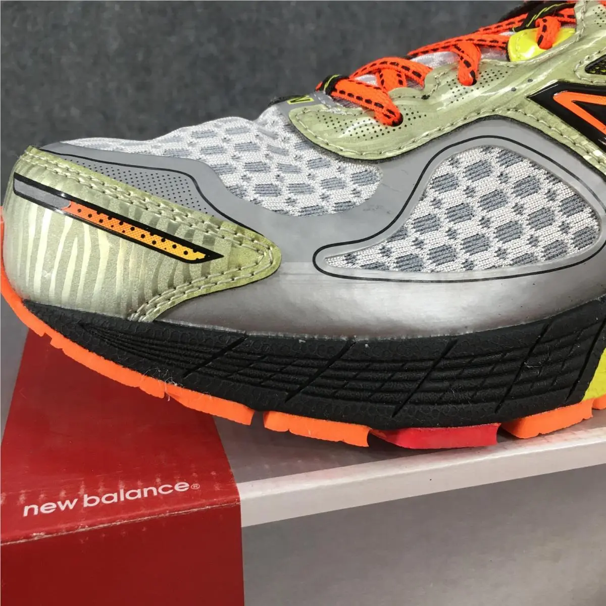 New Balance shoes - New Balance 860 - Multicolor 2