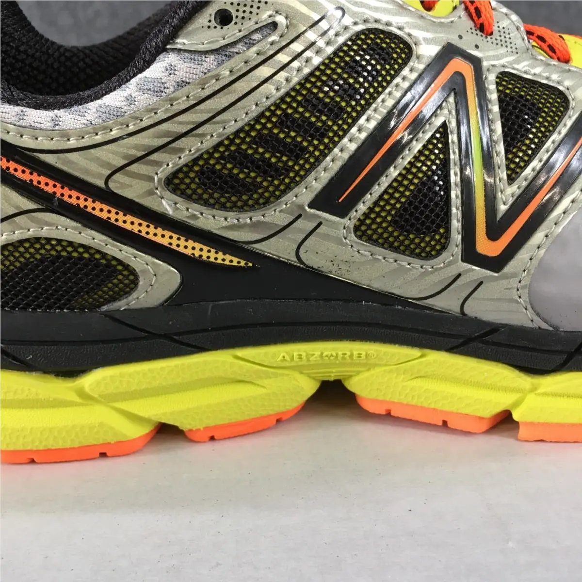 New Balance shoes - New Balance 860 - Multicolor 3
