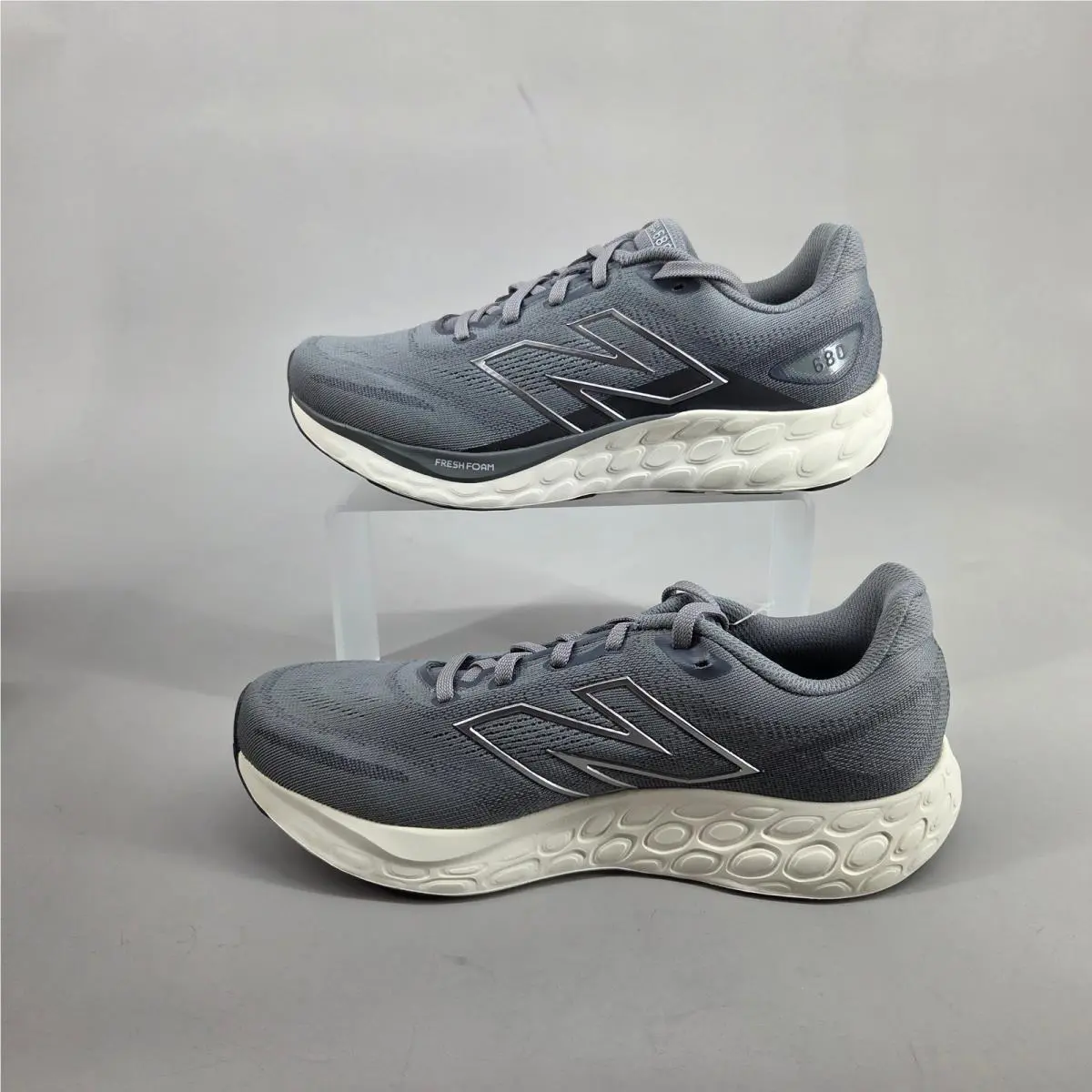 New Balance Fresh Foam 680 v8 Womens 10.5 Wide Grey Running Shoes M680LG8 Sporty