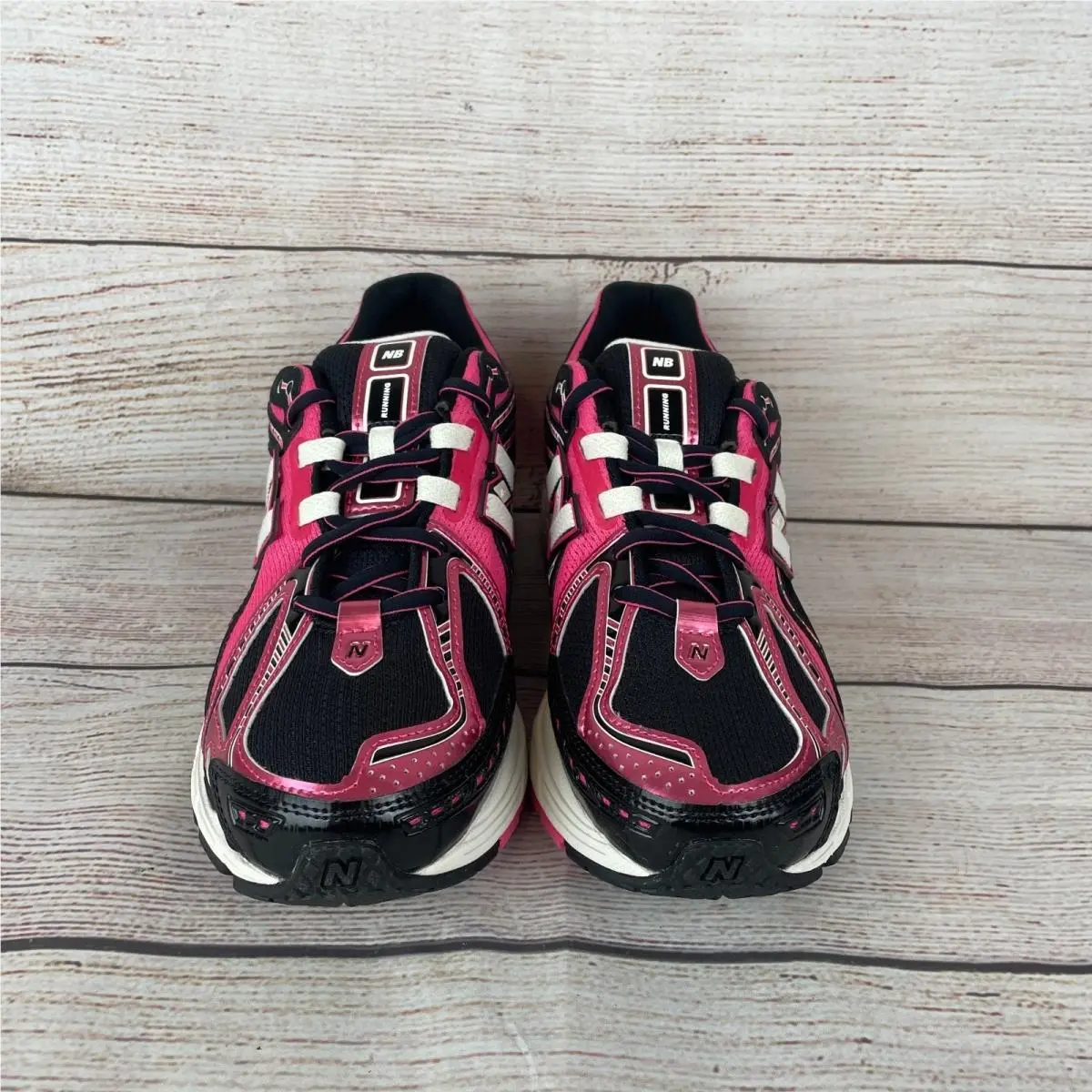 New Balance shoes - New Balance 1906R - Pink (UPC: 198689363094) 2