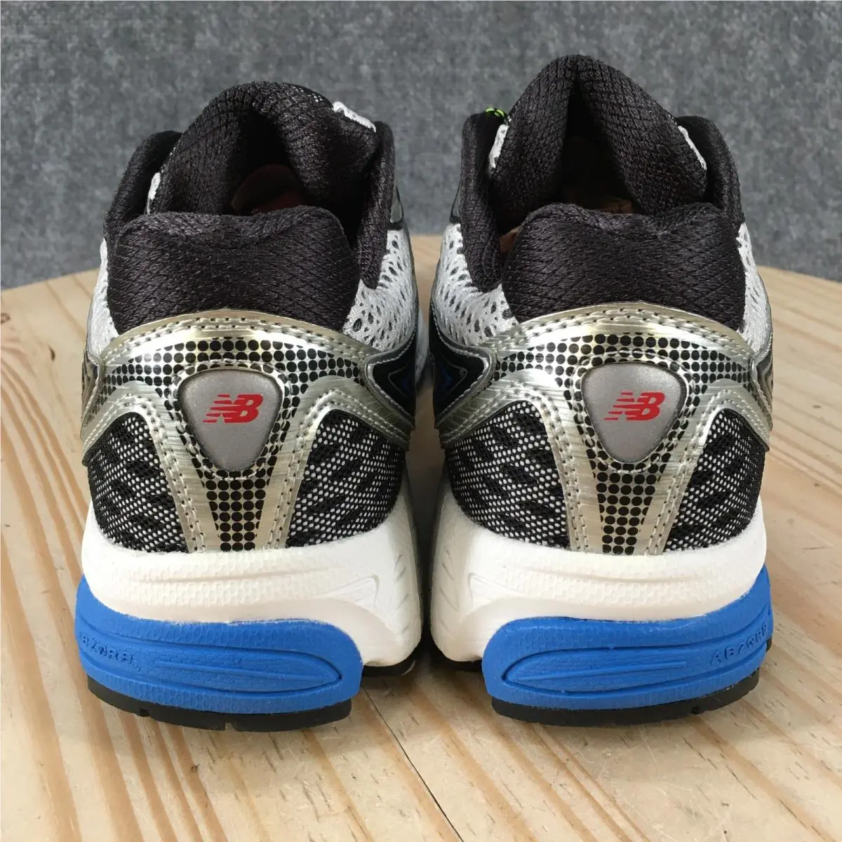 New Balance shoes - Silver 7