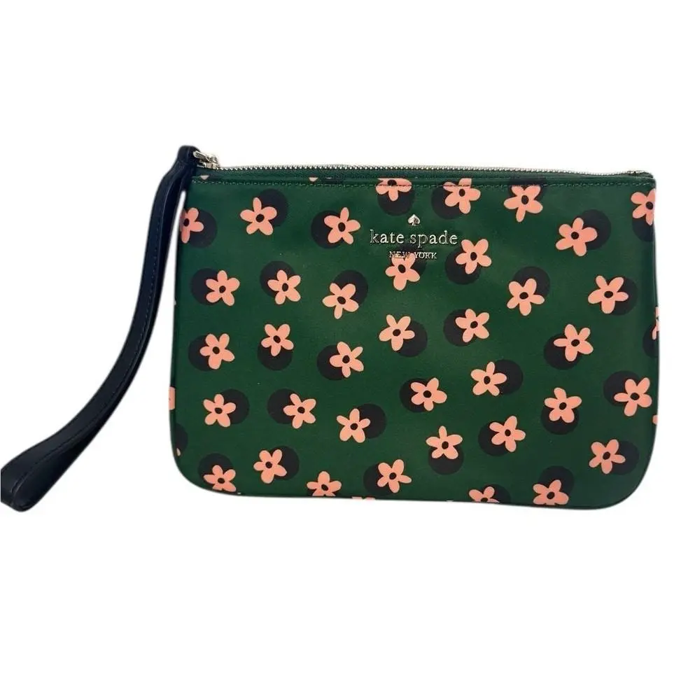 Kate Spade Chelsea Medium Wristlet Pouch