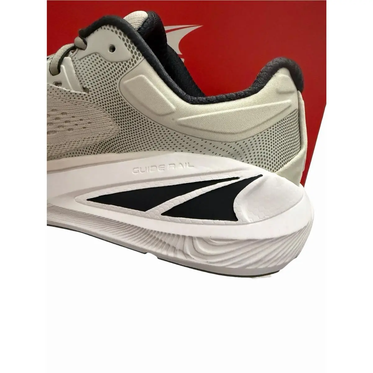 Altra shoes - Ego Max Paradigm 6 - Ego Max Paradigm - AL0A5471000-090 - Beige (UPC: 196249292310) 0