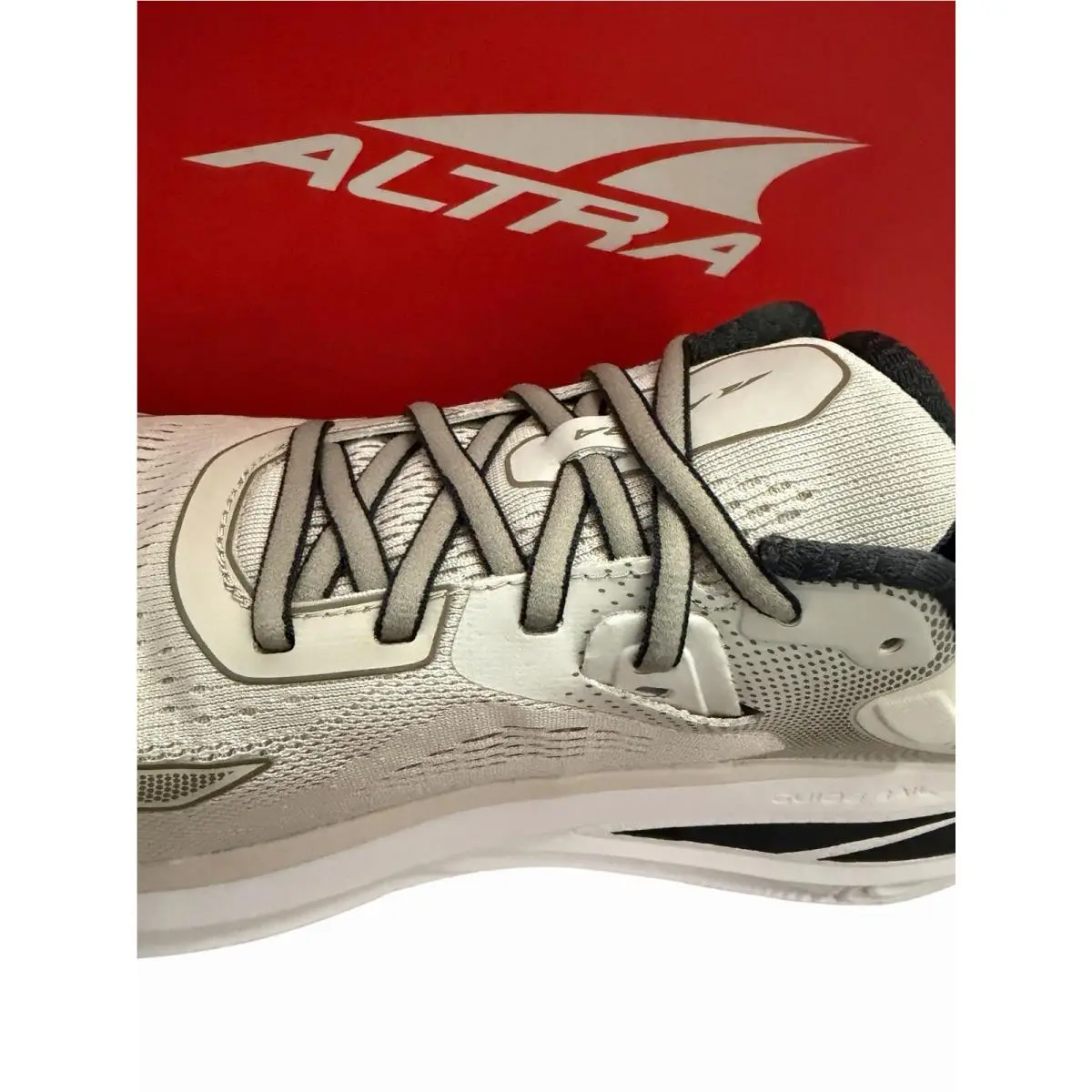 Altra shoes - Ego Max Paradigm 6 - Ego Max Paradigm - AL0A5471000-090 - Beige (UPC: 196249292310) 2
