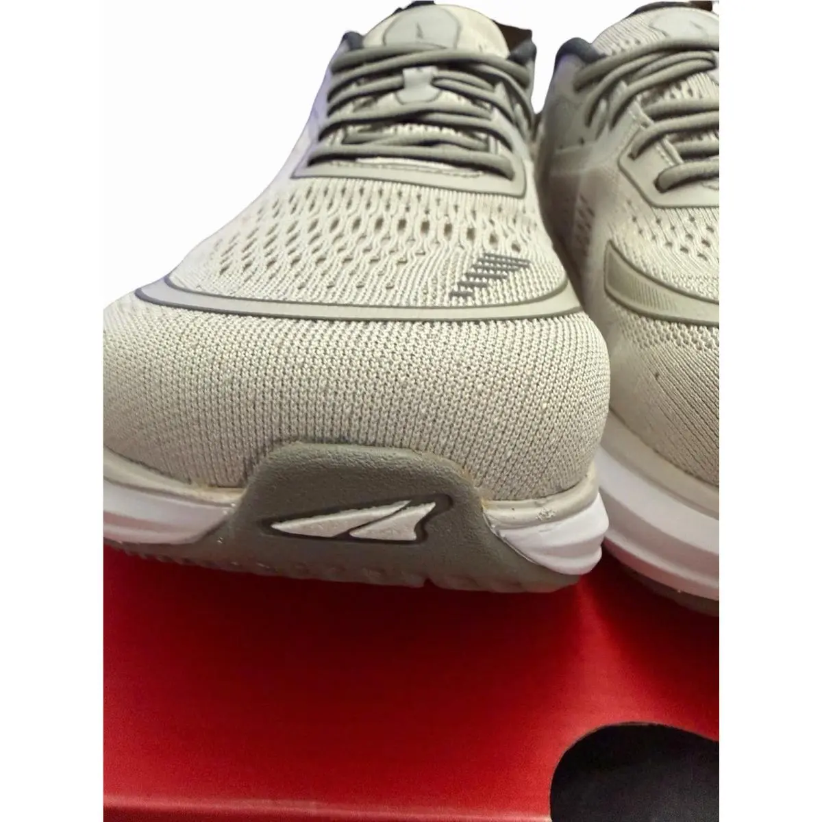 Altra shoes - Ego Max Paradigm 6 - Ego Max Paradigm - AL0A5471000-090 - Beige (UPC: 196249292310) 4