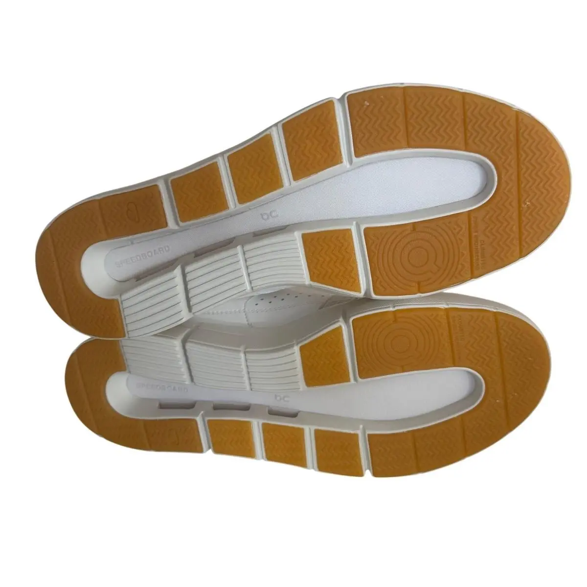 On-Running shoes - The Roger Clubhouse - The Roger Clubhouse - White 6