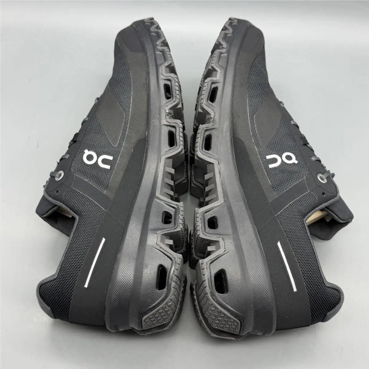 On-Running shoes - Cloudventure Waterproof - Cloudventure Waterproof - 3299253 - Black (UPC: 7630440625896) 3