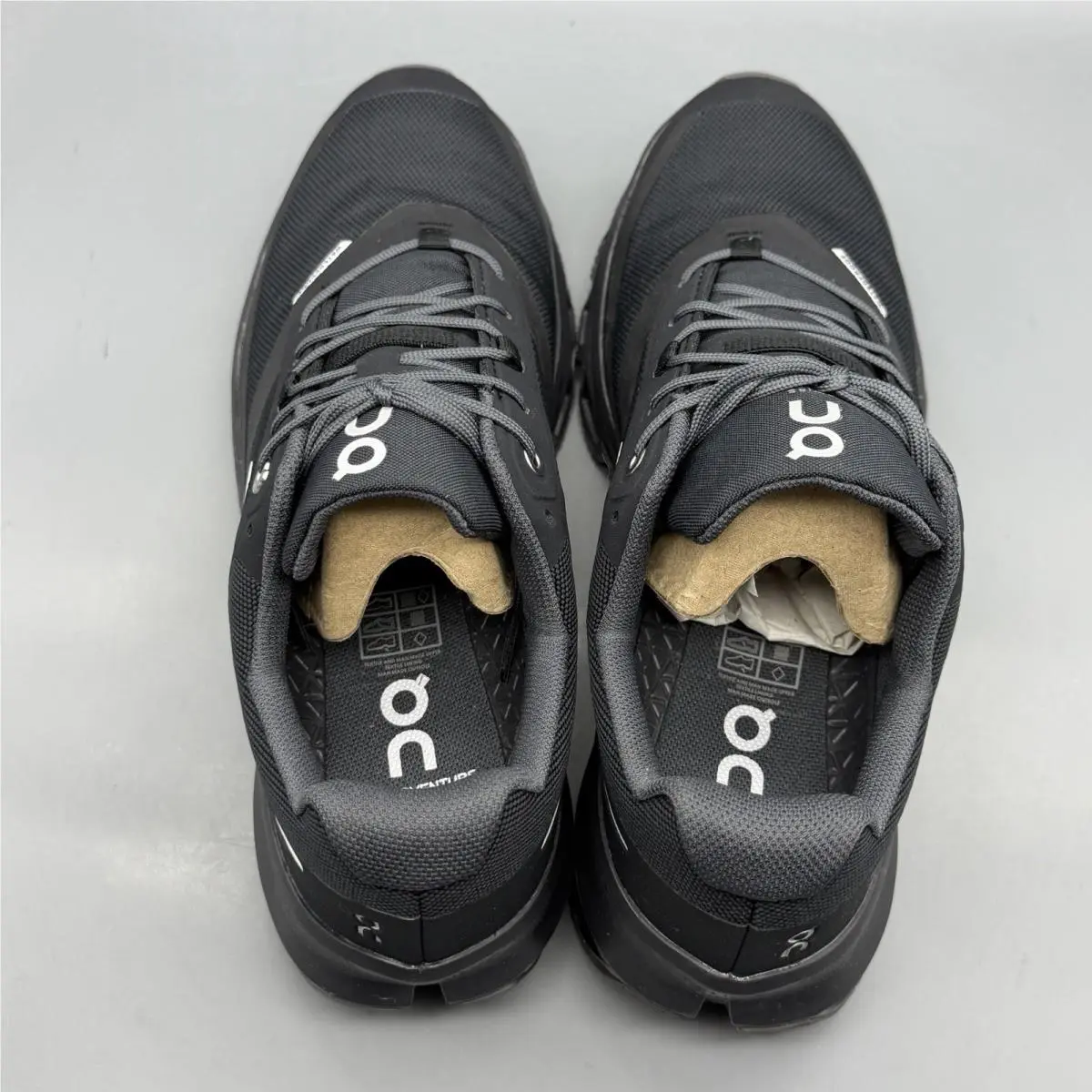 On-Running shoes - Cloudventure Waterproof - Cloudventure Waterproof - 3299253 - Black (UPC: 7630440625896) 5