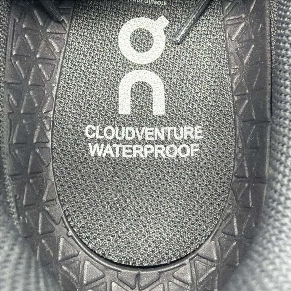 On-Running shoes - Cloudventure Waterproof - Cloudventure Waterproof - 3299253 - Black (UPC: 7630440625872) 9