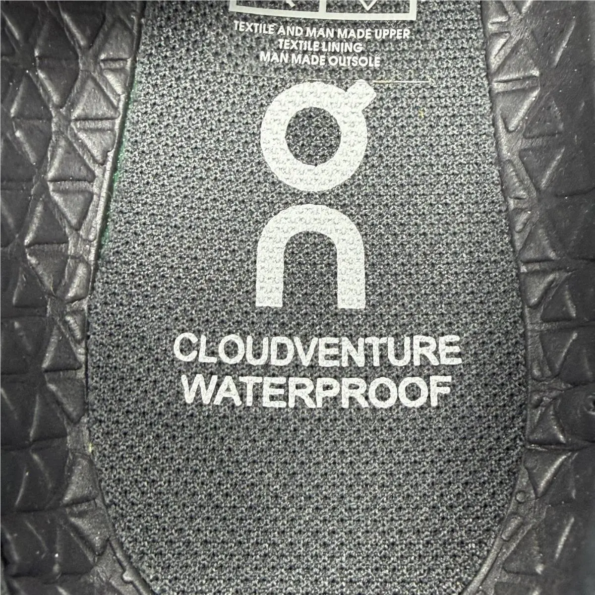 On-Running shoes - Cloudventure Waterproof - Cloudventure Waterproof - 3299253 - Black (UPC: 7630440625896) 10