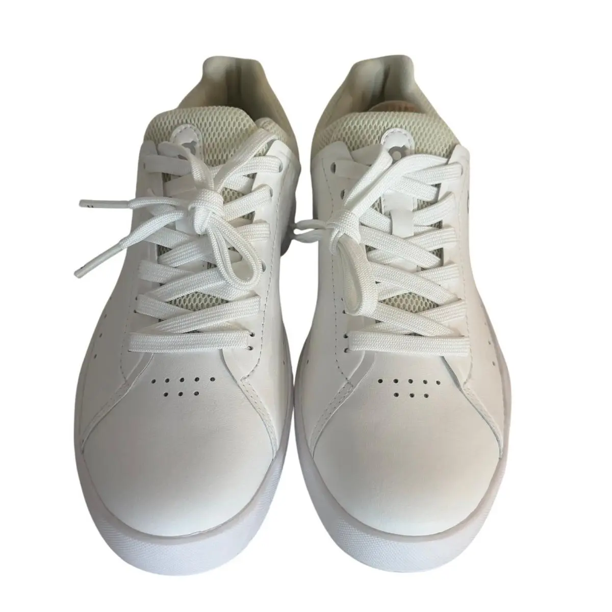 On-Running shoes - The Roger Advantage - The Roger Advantage - White 3