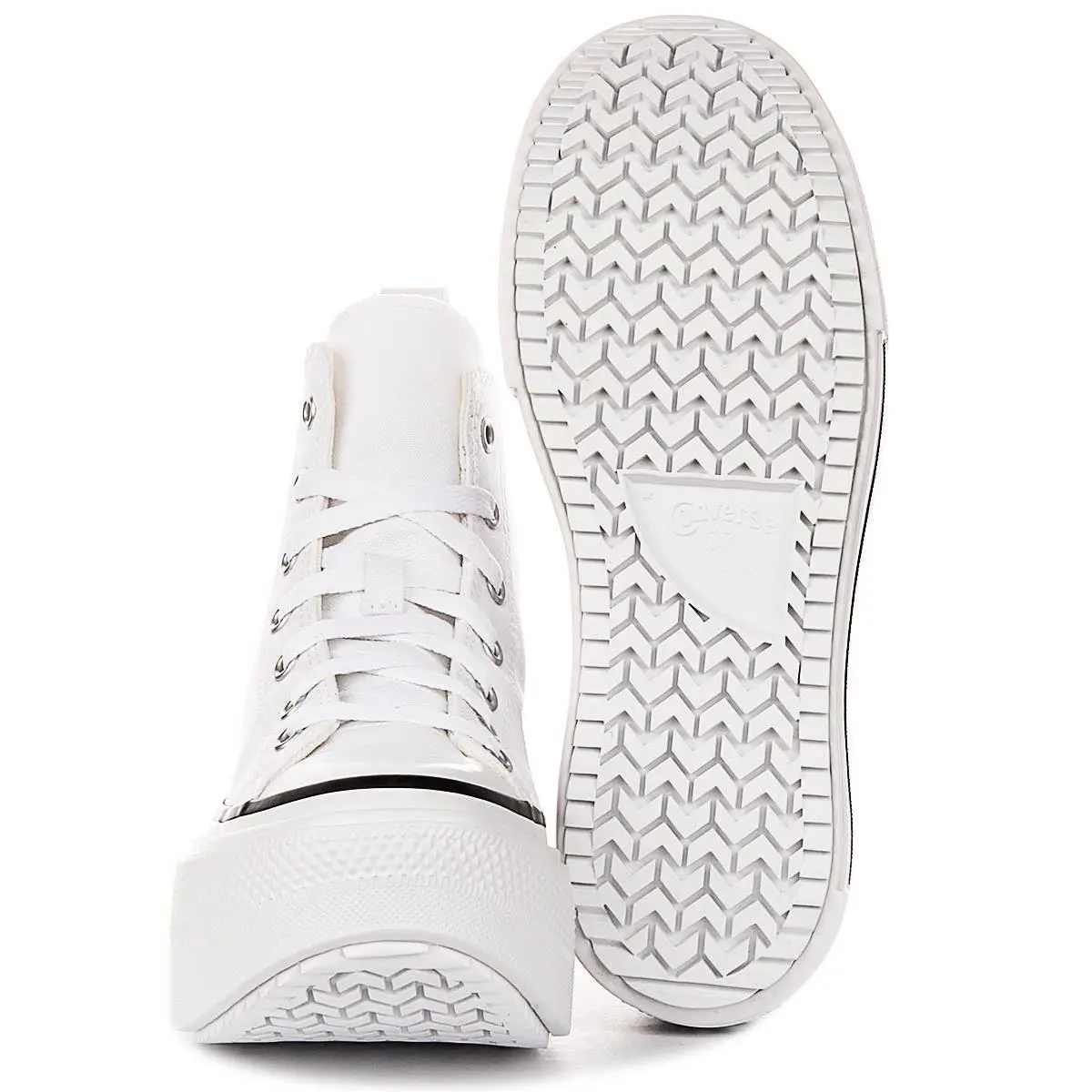 Converse shoes - White 3