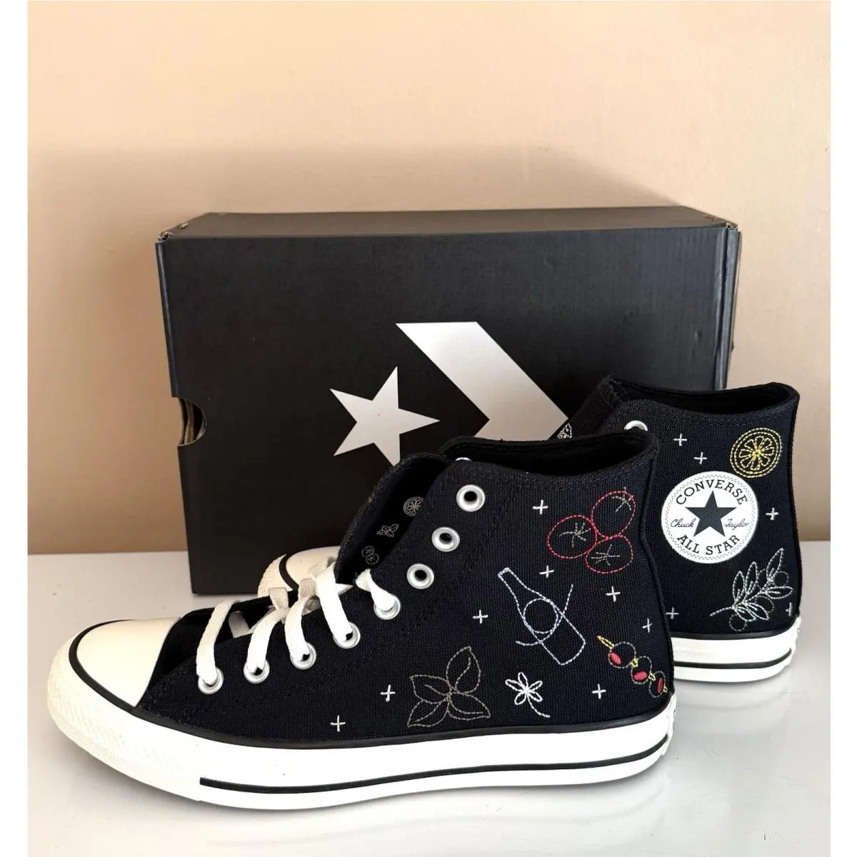 Converse shoes - Converse Chuck Taylor - Chuck Taylor - A16680F - Black 2