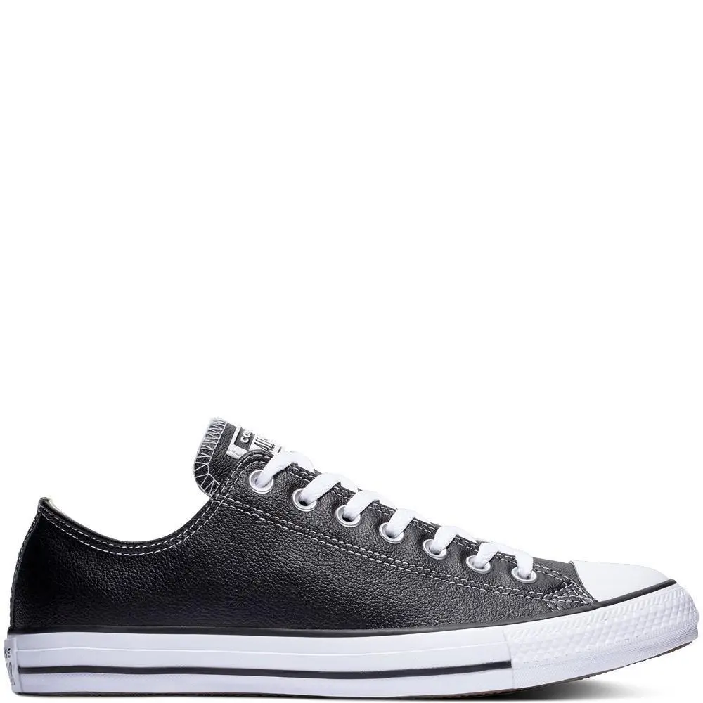 Converse Women`s Chuck Taylor All Star Leather Low Top Sneaker Black 8