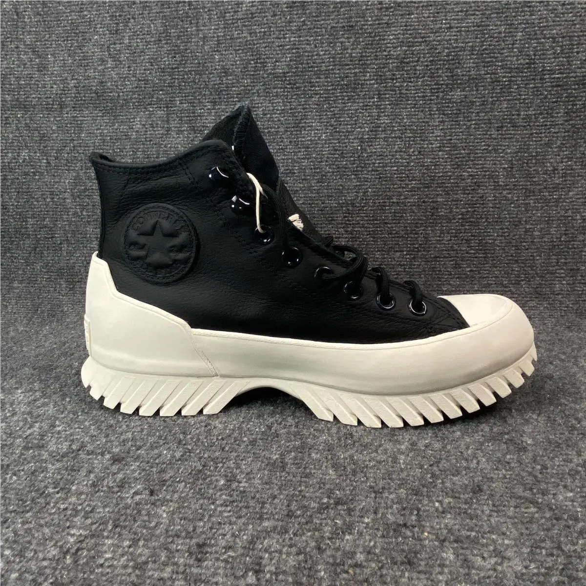 Converse shoes - Black / Bold Mandarin / Egret 5