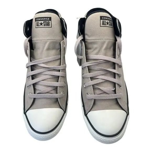 Converse shoes - Papyrus 1