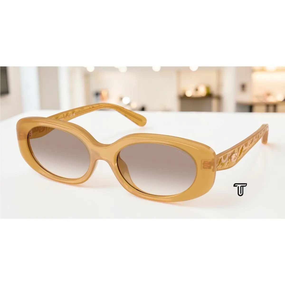 Coach HC8443D 591313 Cby84 Milky Camel Light Brown Gradient 54mm Women Sunglass
