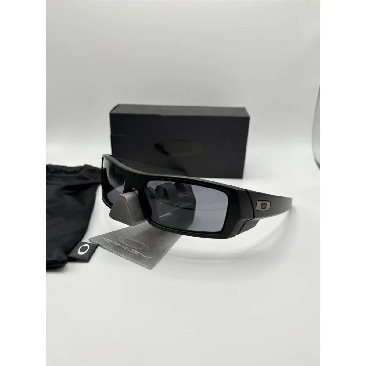 Oakley Gascan Matte Black/grey Lenses Sunglasses 03-473