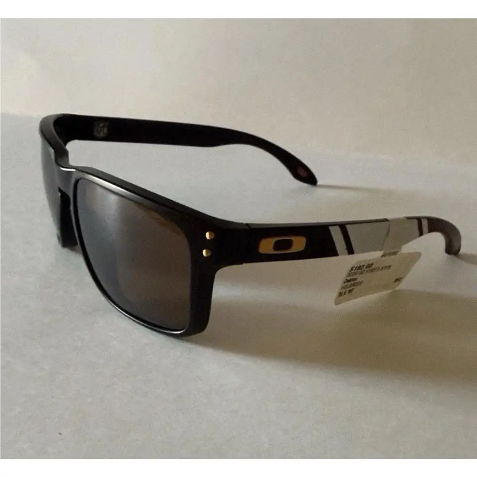 Oakley Sunglasses Washington Football Team Holbrook™ Special Edition