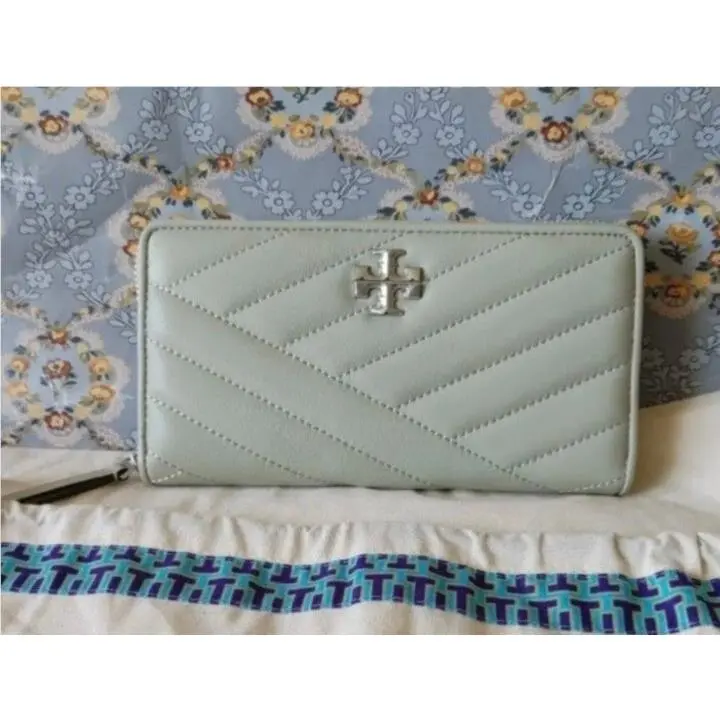 Tory Burch Kira Chevron Zip Continental Wallet- Pine Frost