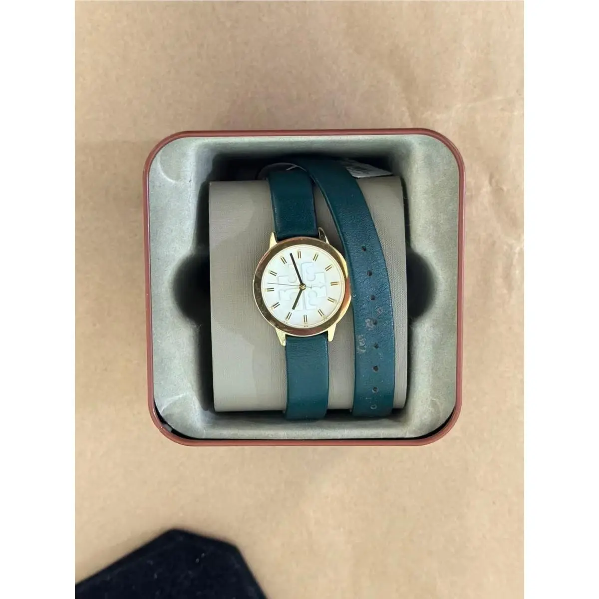 Tory Burch TBW2003 Women`s Gigi Valley Forge Green Leather Wrap Strap Watch 28mm