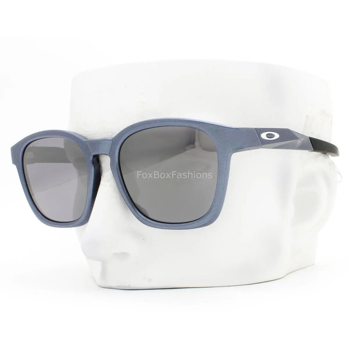 Oakley Shackle Sunglasses Polished Blue Steel Prizm Black OO9507D-0752 with Case