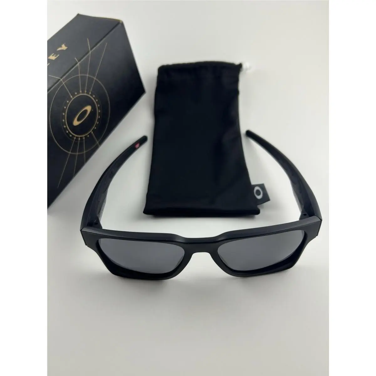 Oakley Instagator Matte Black Frame Prizm Black Polarized Lens OO9514-0258