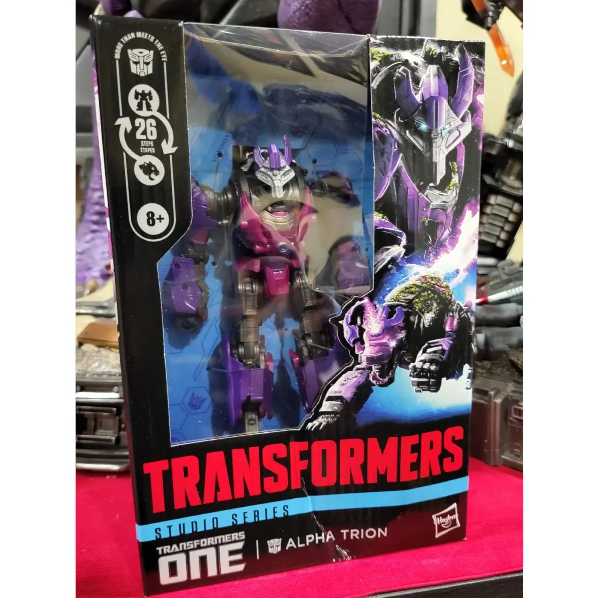 Transformers One Studio Series Voyager Class Alpha Trion Scratch Dent