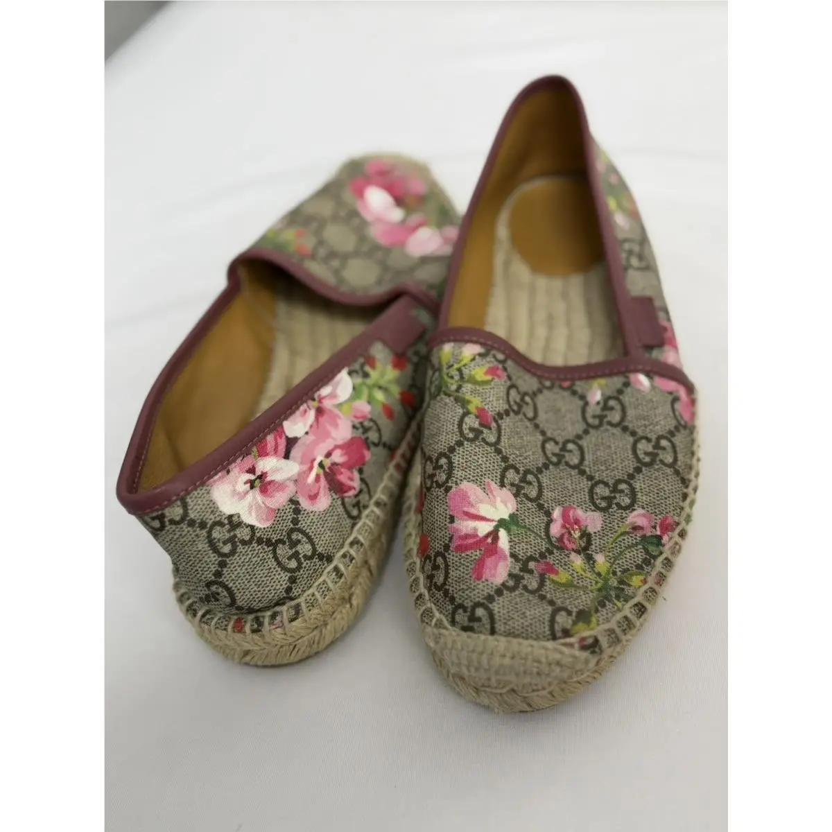 Blooms Floral Print Supreme B07009727 by Gucci