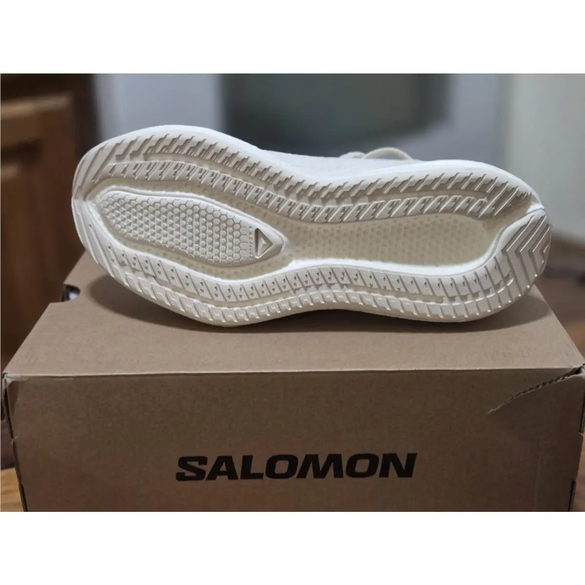 Salomon shoes - Salomon Aero Glide 3 - Aero Glide - Ivory 4