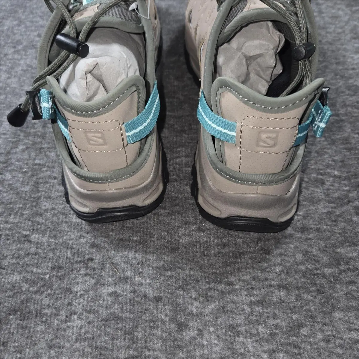 Salomon shoes - Salomon Alhama W - Alhama - Beige 4