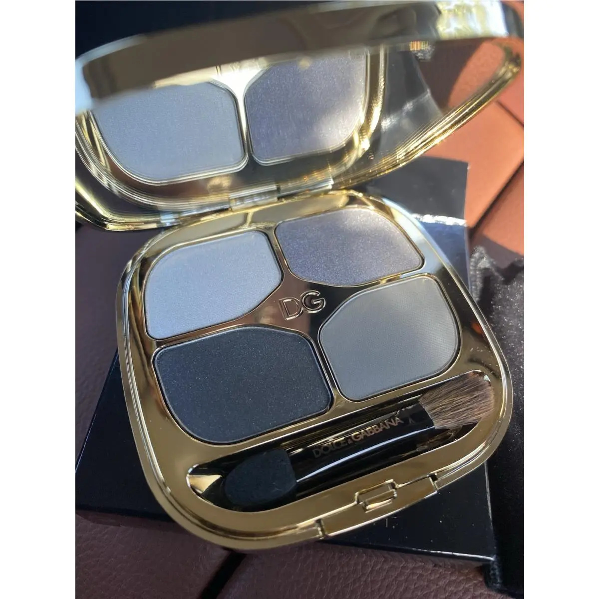 Dolce Gabbana Feline Eyes Intense Eyeshadow Quad ￼1 Vulcano Stromboli