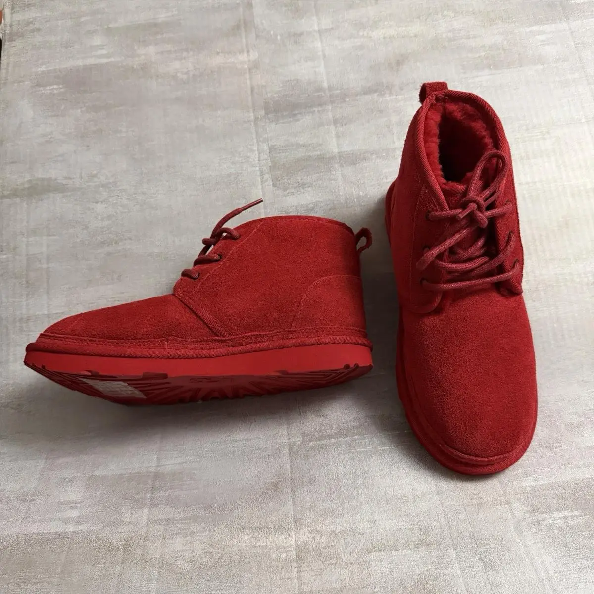 Ugg Neumel II Boots Samba Red 1017320K Size 6 / 7.5