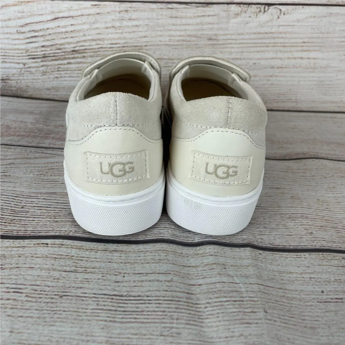 UGG shoes - White (UPC: 197634844060) 4