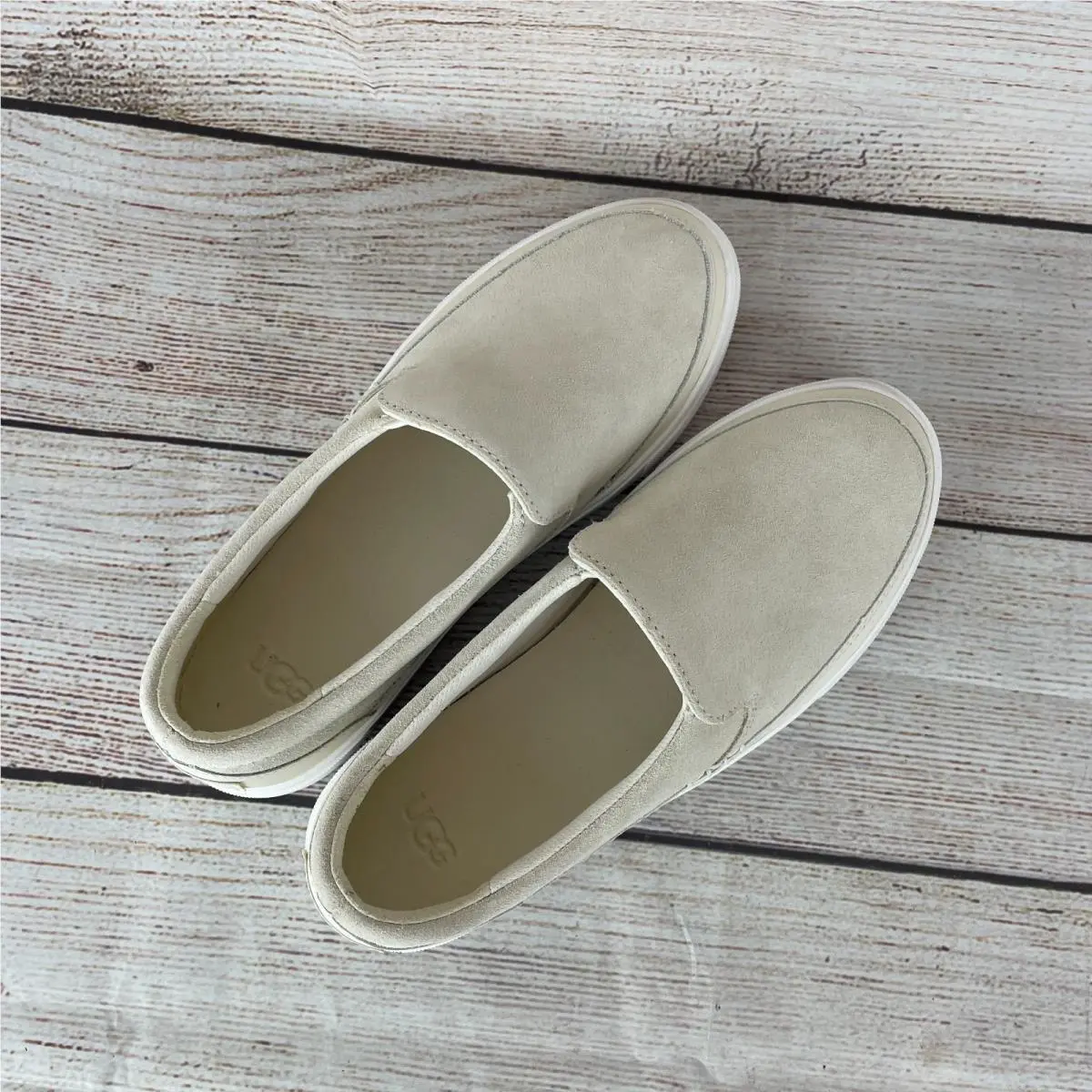 UGG shoes - White (UPC: 197634844060) 6