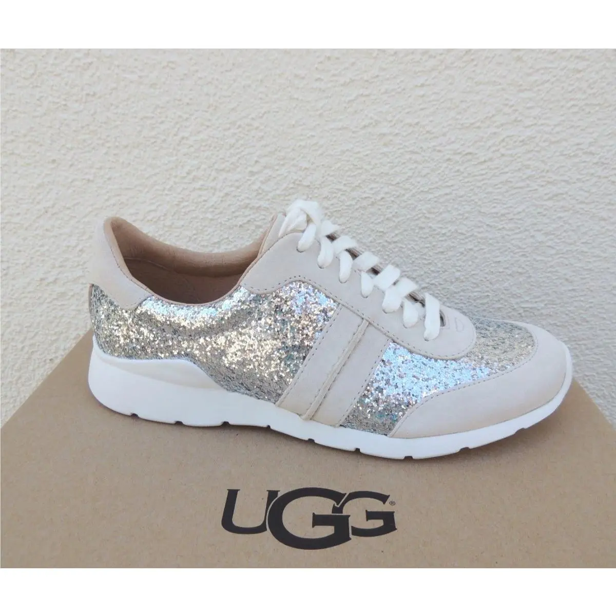 Ugg Jaida Silver Glitter Suede/ Leather Sneakers Women US 11/ Eur 42