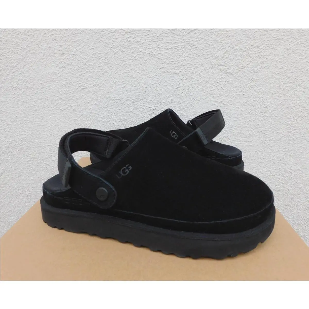 Ugg Black Goldenstar Clog Suede Platform Sandals Women US 7.5/ Eur 38.5