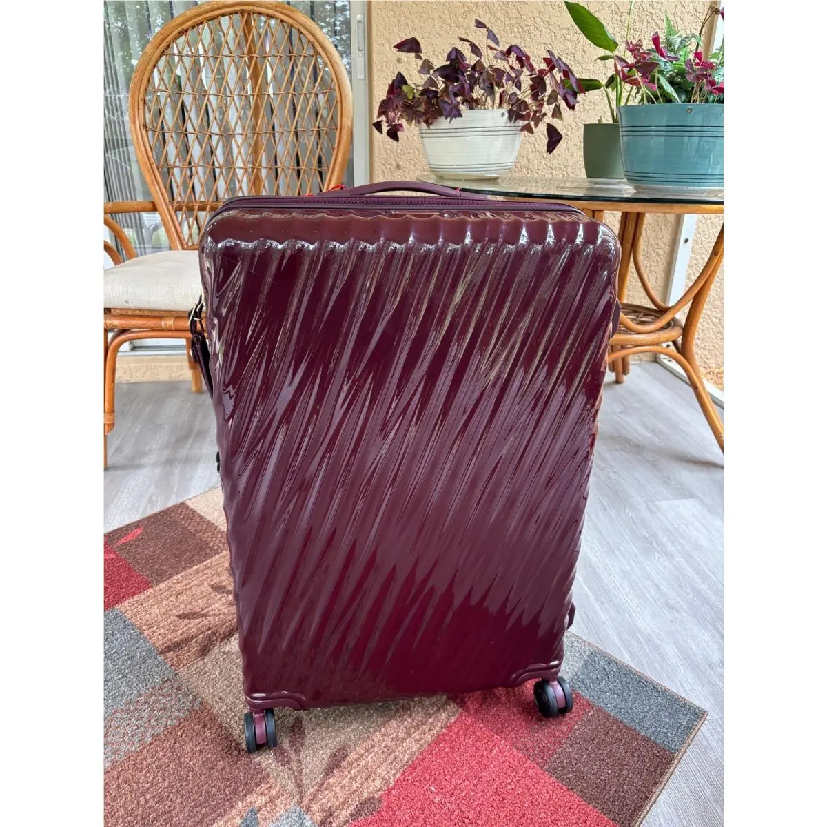 19 Degree Extended Trip Expandable 30 Check-in Spinner by Tumi