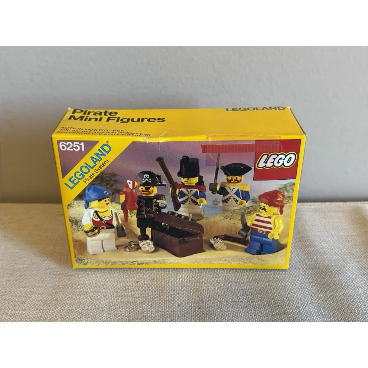 Lego Pirates 6251 Pirate Minifigures 5 Figures Vintage 1989