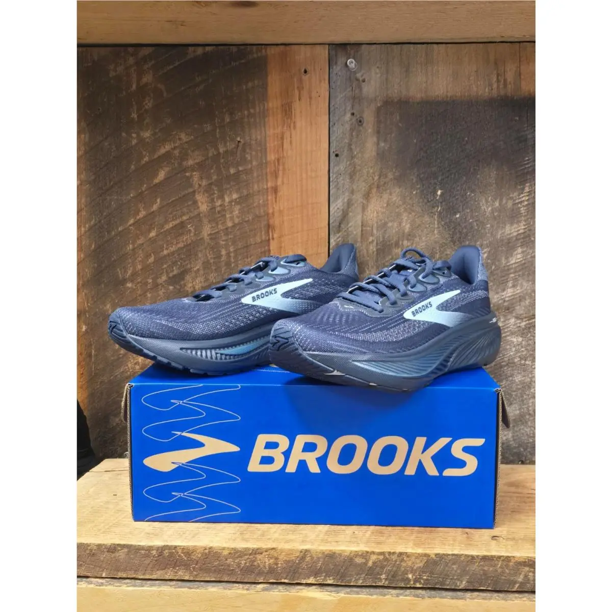 120431-464 Brooks Ghost 17 Spellbound Skyway Women`s Neutral Running Shoe