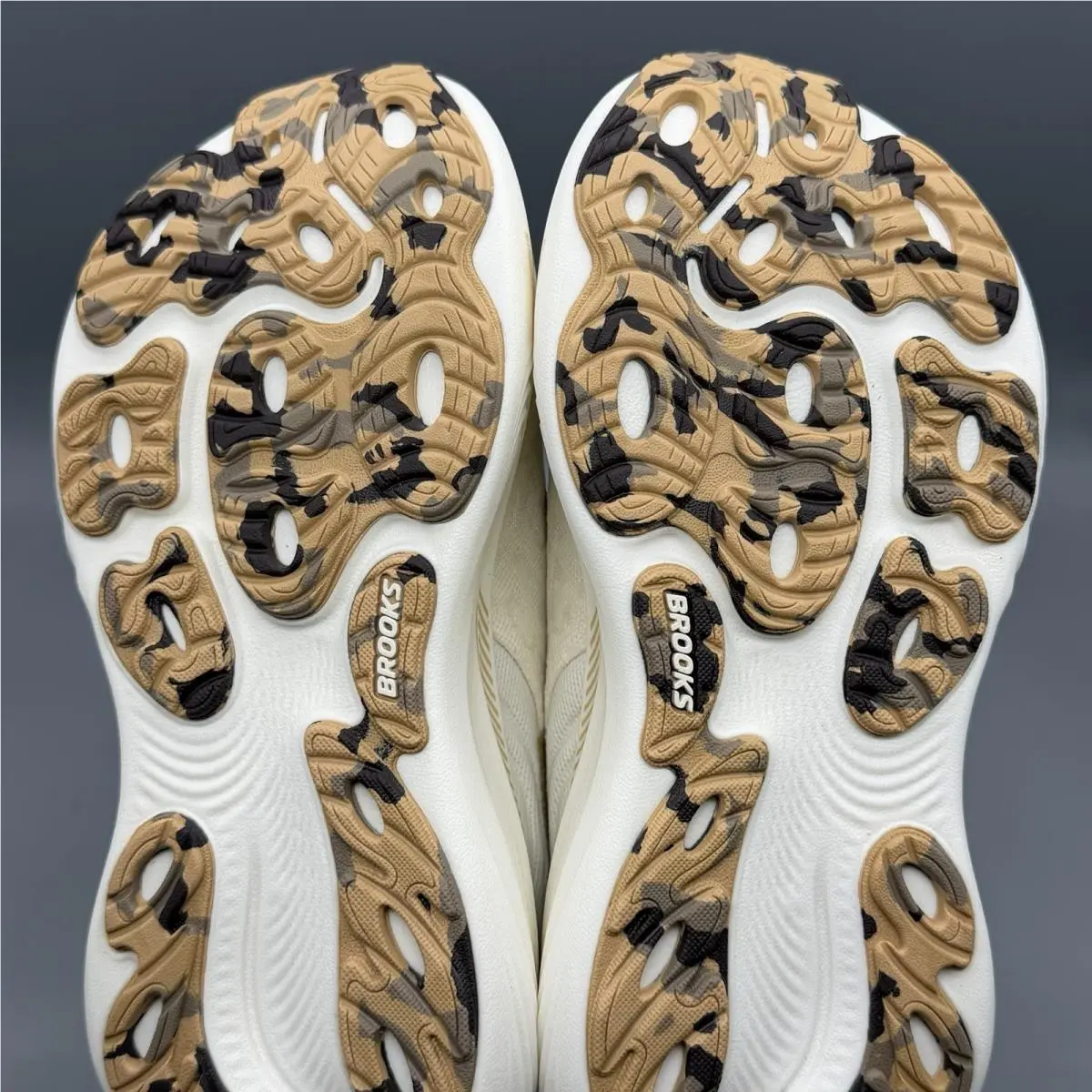 Brooks shoes - Brooks Adrenaline GTS 25 - Adrenaline GTS - 1204431B215 - Multicolor (UPC: 0195394907421) 7