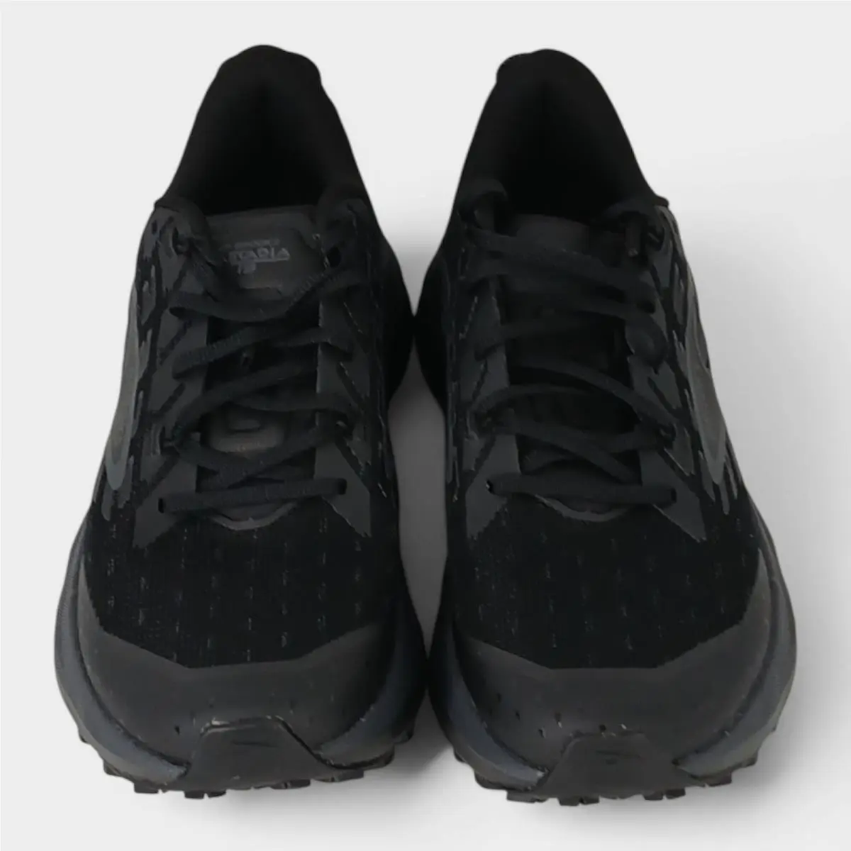Brooks shoes - As Pictured 3