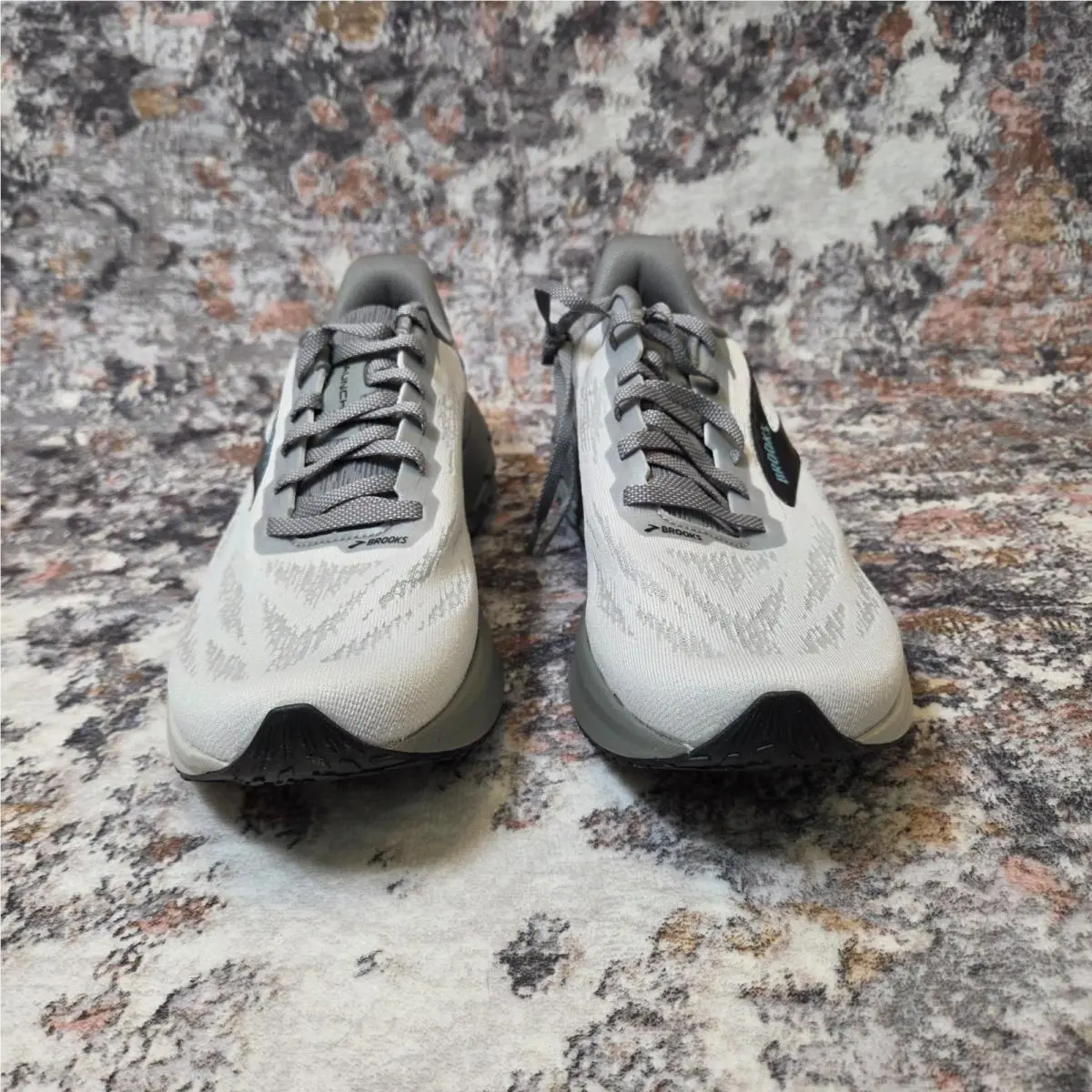 Brooks shoes - Brooks Launch 11 - Launch - Oyster /Primer Gray / Blue 3