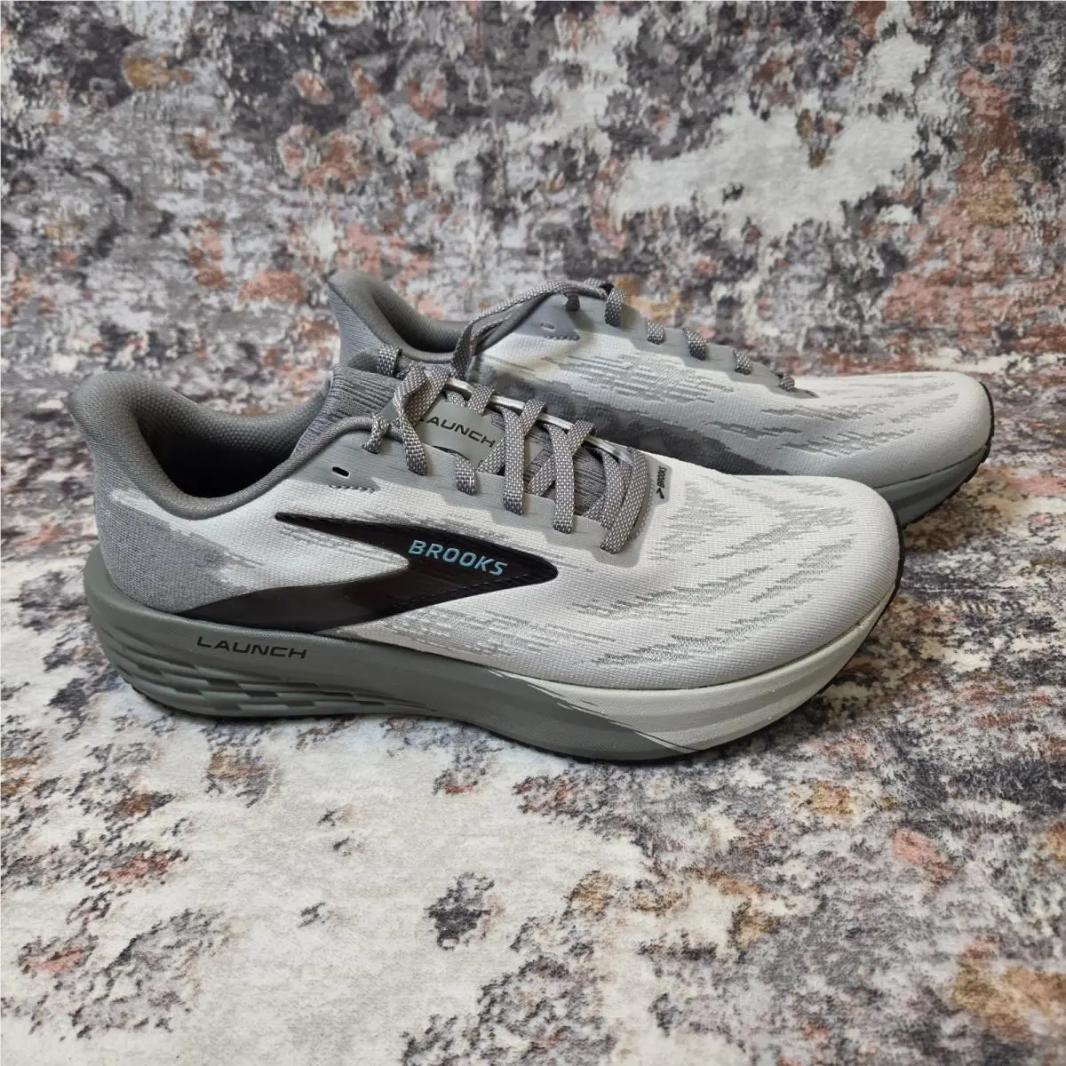 Brooks shoes - Brooks Launch 11 - Launch - Oyster /Primer Gray / Blue 5