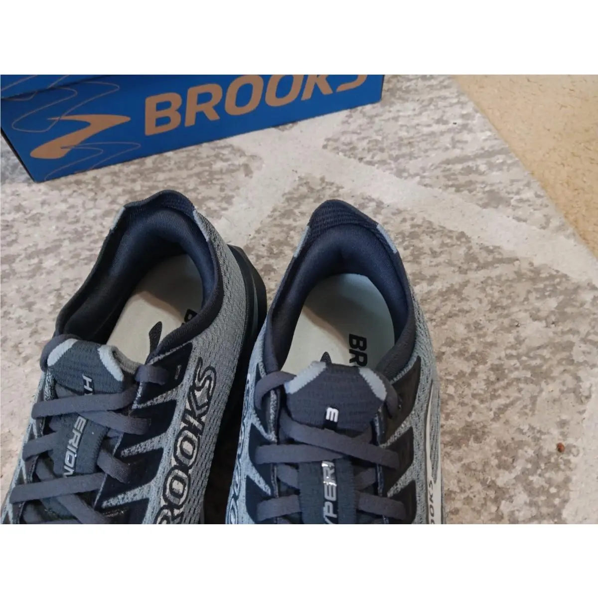Brooks shoes - Brooks Hyperion 3 - Hyperion - 110465 1D 054 - Gray 10