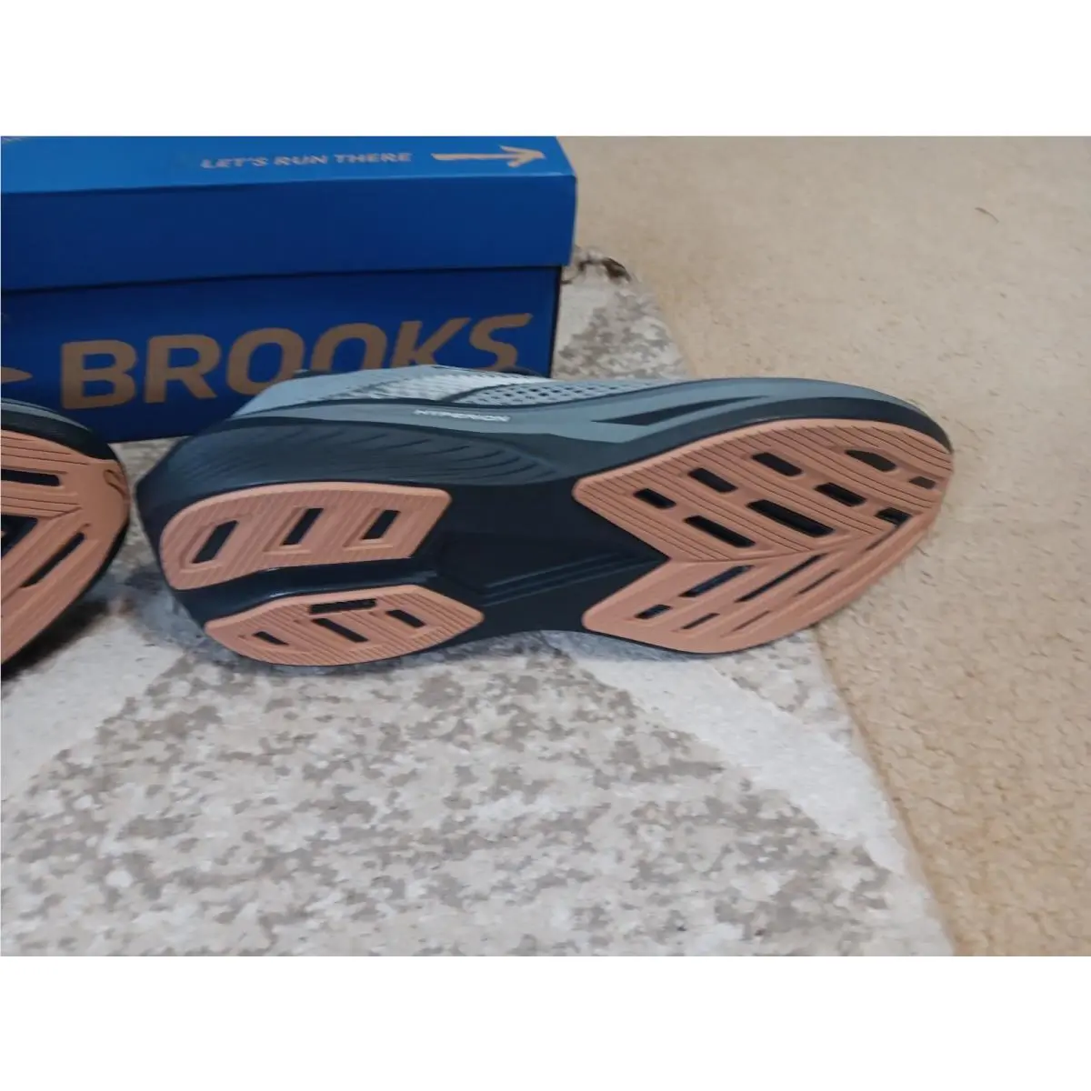 Brooks shoes - Brooks Hyperion 3 - Hyperion - 110465 1D 054 - Gray 15
